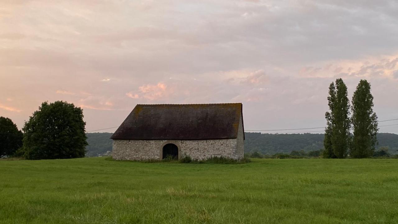 La Nebuleuse Villa Notre-Dame-de-l'Isle Luaran gambar